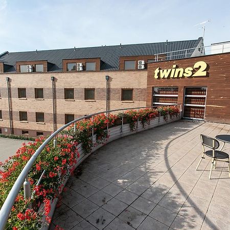 Hotel Twins II วอร์ซอ ภายนอก รูปภาพ