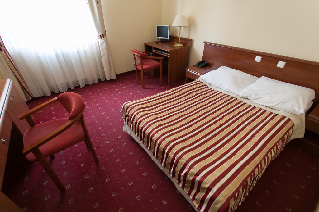 Hotel Twins II วอร์ซอ ห้อง รูปภาพ