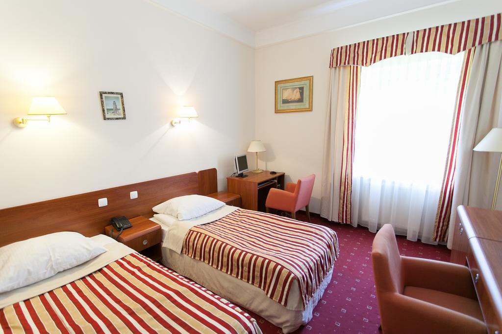 Hotel Twins II วอร์ซอ ห้อง รูปภาพ